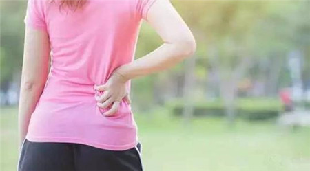 女人腰痛不要急着吃药 推拿按摩就能缓解